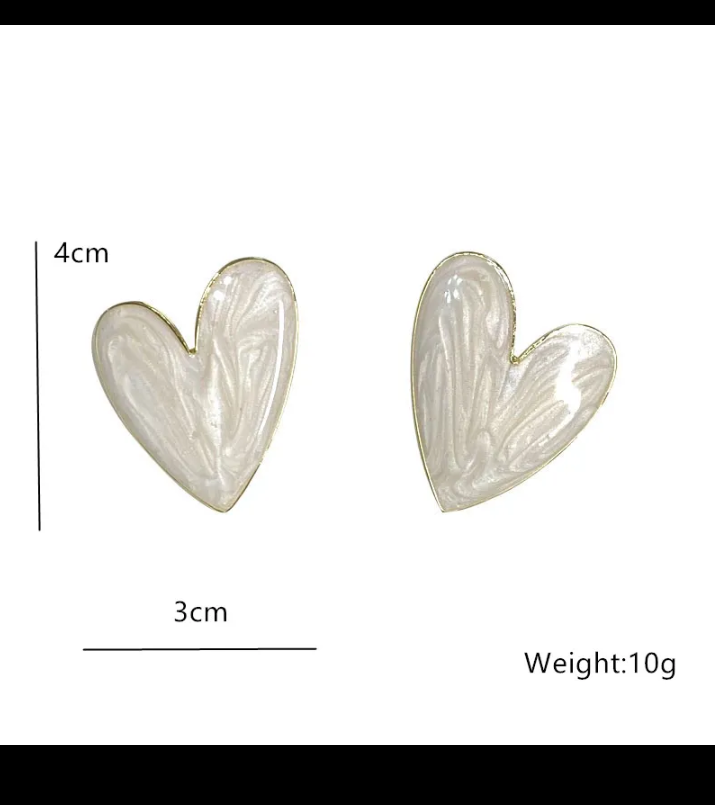 Big heart stud earrings