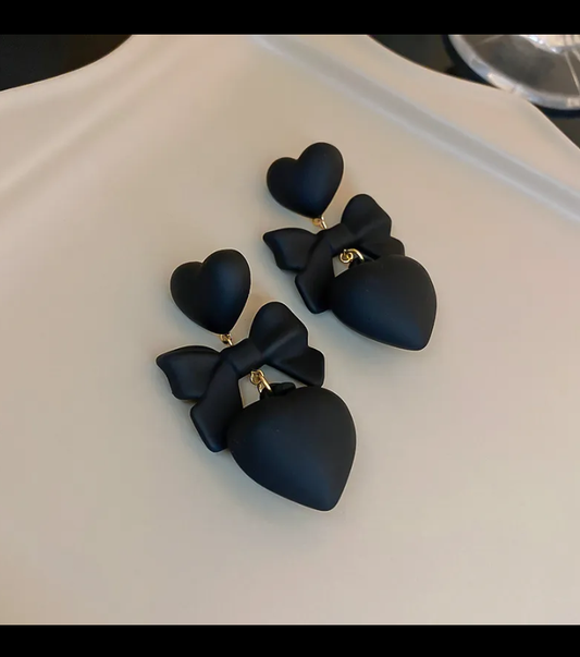 Bowknot heart earrings